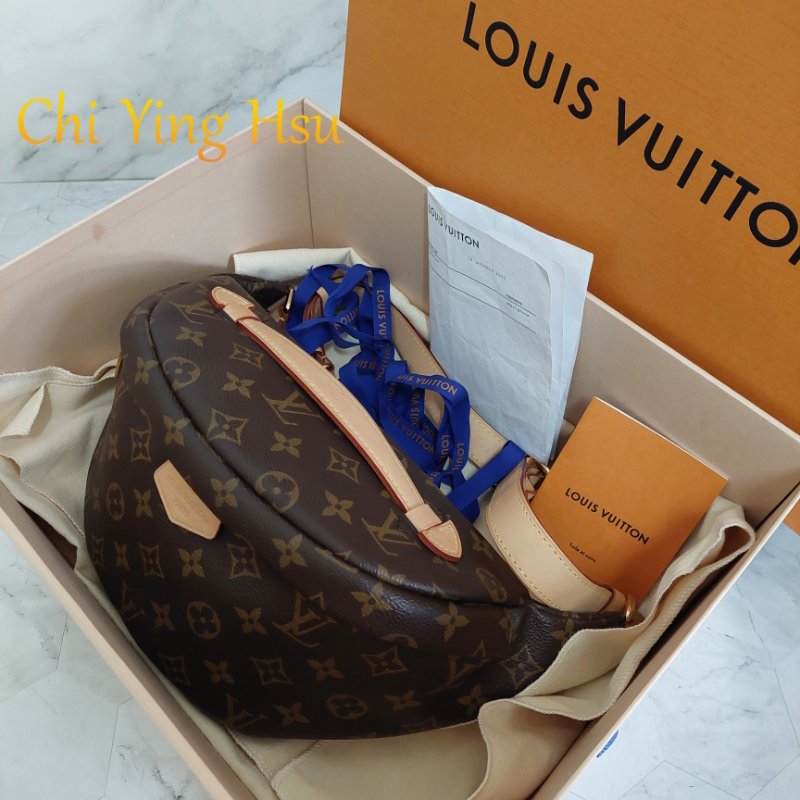 LV M43644 Bumbag🎀現品實拍 🎀 9.3成新Monogram老花字紋 腰包 斜背包 胸口包-4