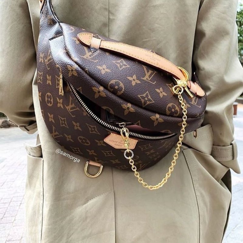 LV M43644 Bumbag🎀現品實拍 🎀 9.3成新Monogram老花字紋 腰包 斜背包 胸口包-17