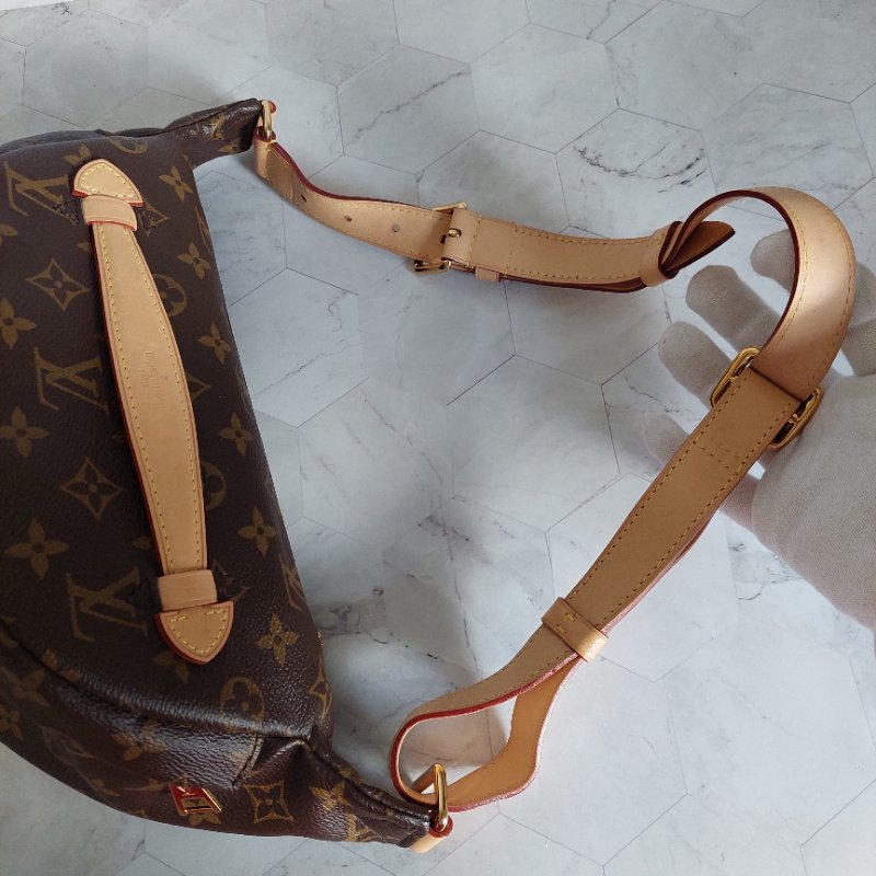 LV M43644 Bumbag🎀現品實拍 🎀 9.3成新Monogram老花字紋 腰包 斜背包 胸口包-80
