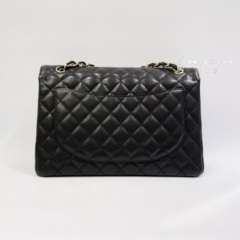 S2825 CHANEL MAXI JUMBO黑荔枝皮金釦口蓋包A58601-3
