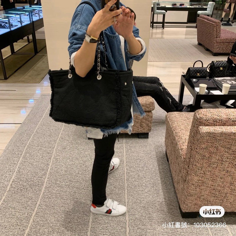 Chanel 中型 Deauville #流蘇帆布購物包沙灘包 ～可手提和肩背兩用（黑色）-3