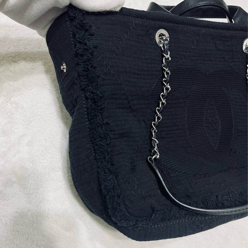 Chanel 中型 Deauville #流蘇帆布購物包沙灘包 ～可手提和肩背兩用（黑色）-13