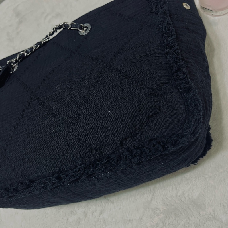Chanel 中型 Deauville #流蘇帆布購物包沙灘包 ～可手提和肩背兩用（黑色）-15
