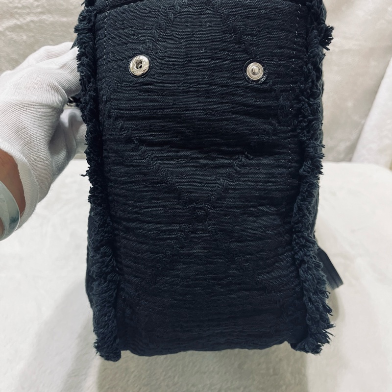 Chanel 中型 Deauville #流蘇帆布購物包沙灘包 ～可手提和肩背兩用（黑色）-18