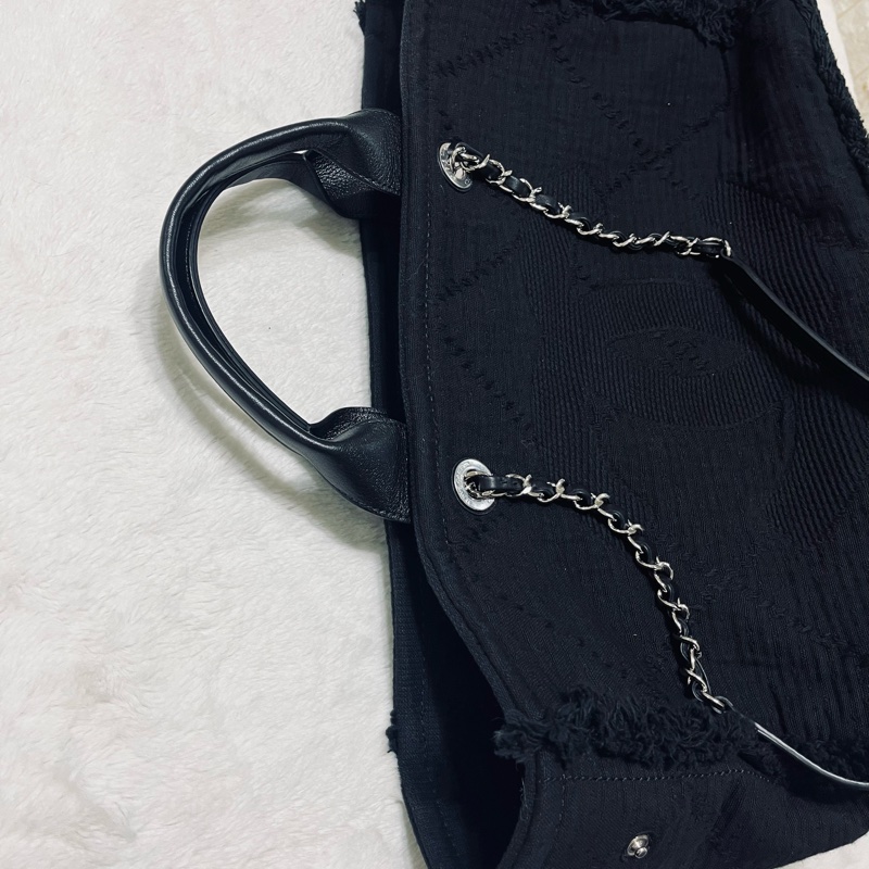 Chanel 中型 Deauville #流蘇帆布購物包沙灘包 ～可手提和肩背兩用（黑色）-19
