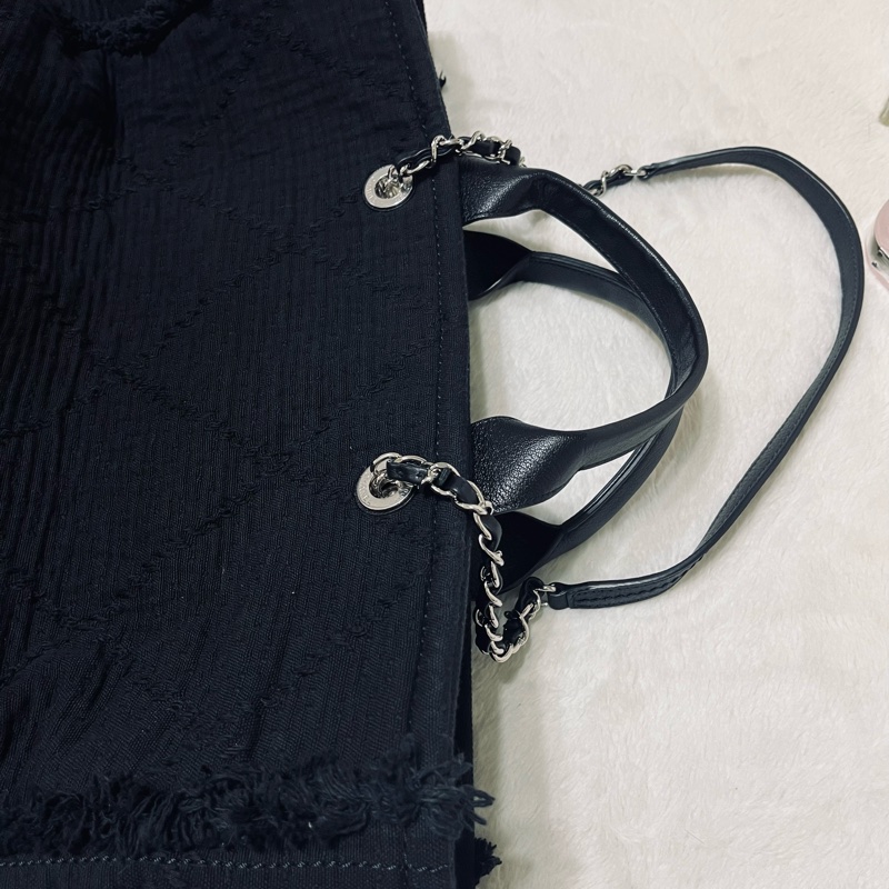 Chanel 中型 Deauville #流蘇帆布購物包沙灘包 ～可手提和肩背兩用（黑色）-20
