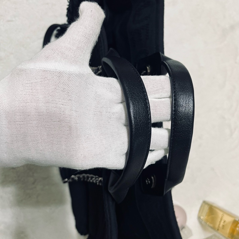 Chanel 中型 Deauville #流蘇帆布購物包沙灘包 ～可手提和肩背兩用（黑色）-21