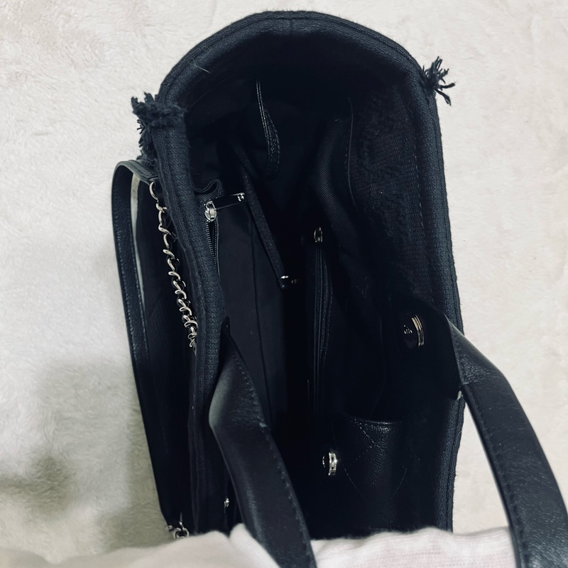 Chanel 中型 Deauville #流蘇帆布購物包沙灘包 ～可手提和肩背兩用（黑色）-22