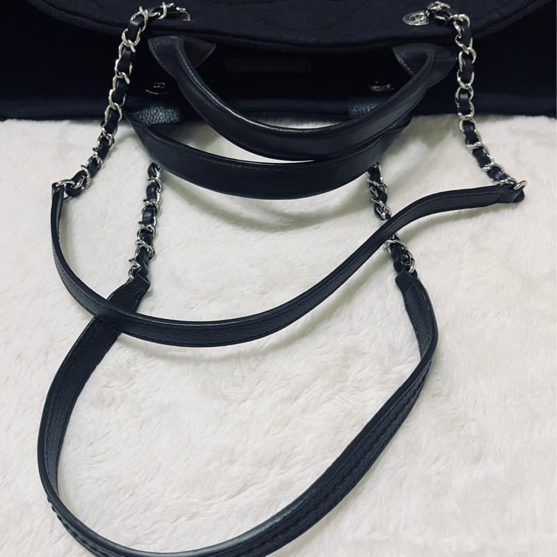 Chanel 中型 Deauville #流蘇帆布購物包沙灘包 ～可手提和肩背兩用（黑色）-34