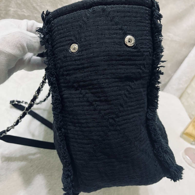 Chanel 中型 Deauville #流蘇帆布購物包沙灘包 ～可手提和肩背兩用（黑色）-45