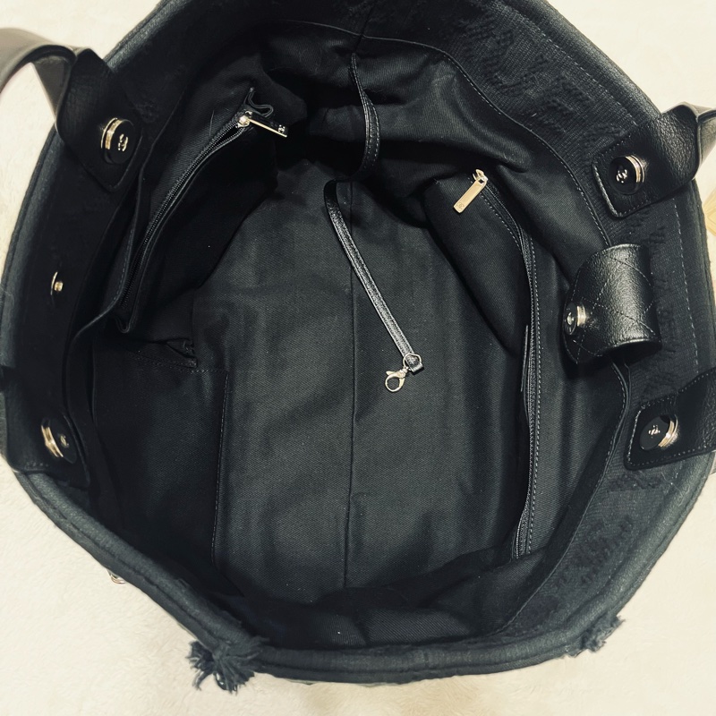 Chanel 中型 Deauville #流蘇帆布購物包沙灘包 ～可手提和肩背兩用（黑色）-47