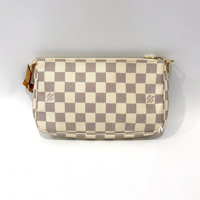 LV白色棋盤格大麻將包-1