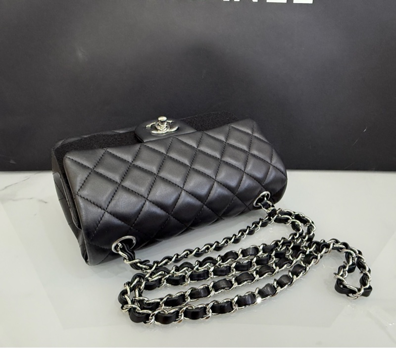 ❤️經典款一年四季都不退流行 Chanel cf20 coco20 大mini 黑銀-5