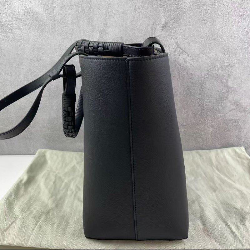 LOEWE Anagram 牛皮托特包 30*17.5*32.5 全新閒置配件塵袋-1