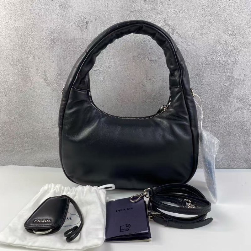PRADA 斜背腋下包 迷你黑色 12.5*21*6.5cm 99新 配件塵袋-8