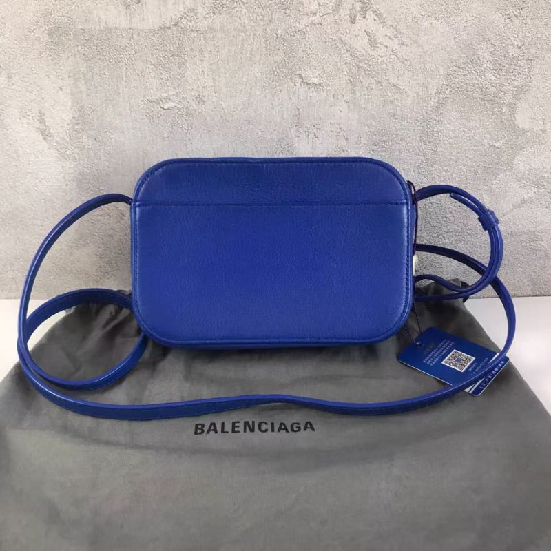 ✨Balenciaga Everyday 藍色mini 相機包斜背包 18*6*13 97新 配件塵袋-1