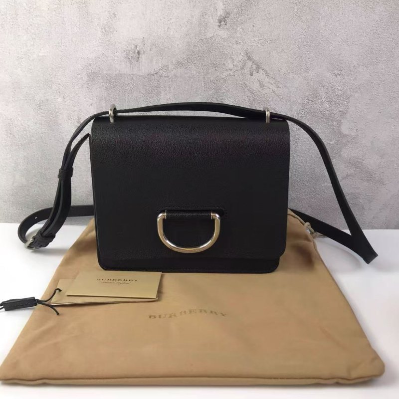 BURBERRY 黑色D型斜背包 17.5*4*12.5 99新 配件塵袋-0