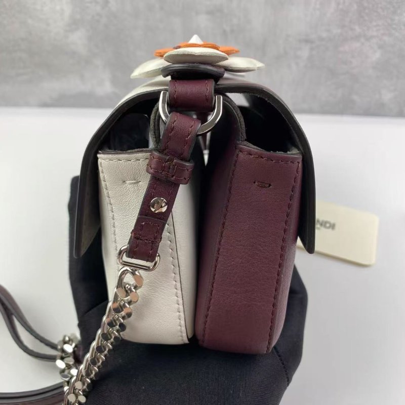 Fendi Baguette 酒紅拚白色牛皮 雙子星斜背包18*6*11 99新配件塵袋-1