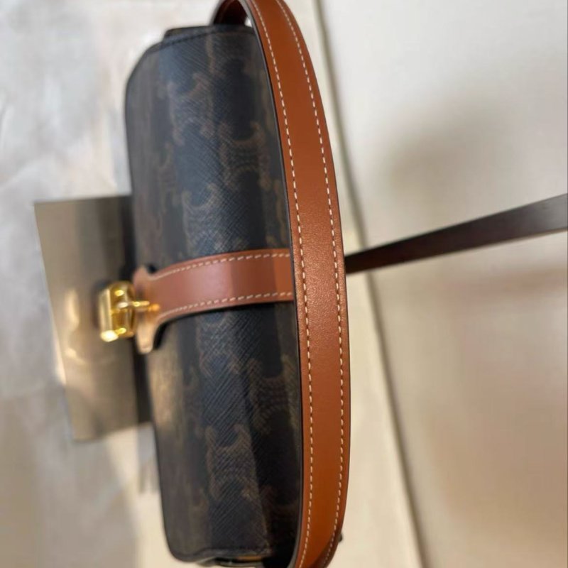 ✨Celine 老花 鎖頭包 Tabou 腋下包/手提包 Triomphe Canvas 98新配件塵袋-2