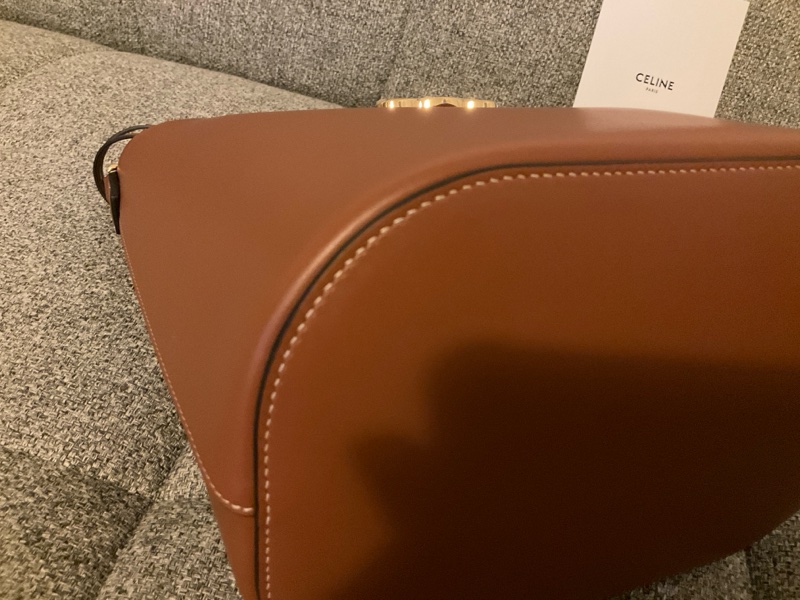 🥰CELINE LOUISE BUCKET 中號光滑小牛皮水桶包❤️-9