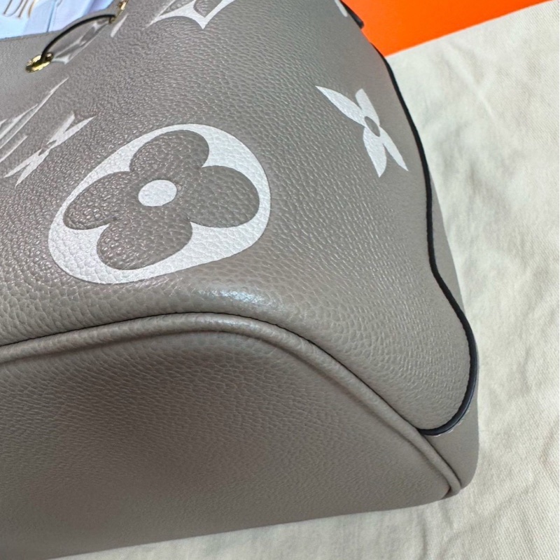 ‼️芯片款🆕98新⭐️Lv Neonoe大象灰水桶包-18