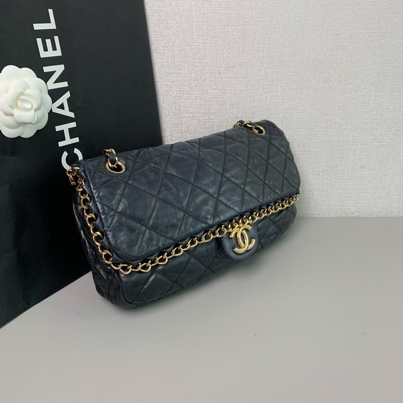 全網最低價‼️Chanel 17開黑金滾邊鏈條cf手提肩背包-15