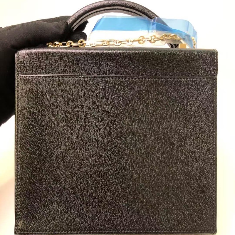 ✨HERMES 黑金 cinhetic秀款手提肩背斜背鏈條包18.5*18 全新閒置配件塵袋盒子-2