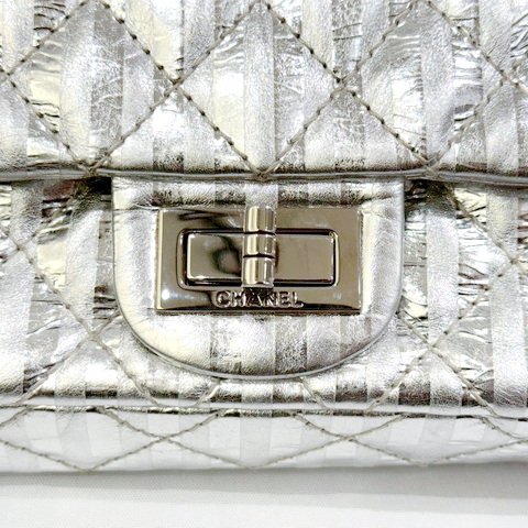 CHANEL銀色2.55銀扣長形下蓋鍊包-10