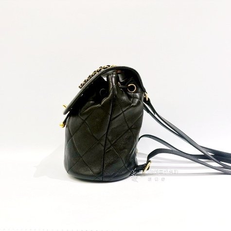 Chanel 黑牛皮拚羊皮霧金釦口蓋後背包AS4866-3
