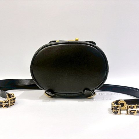 Chanel 黑牛皮拚羊皮霧金釦口蓋後背包AS4866-4