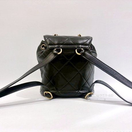 Chanel 黑牛皮拚羊皮霧金釦口蓋後背包AS4866-5