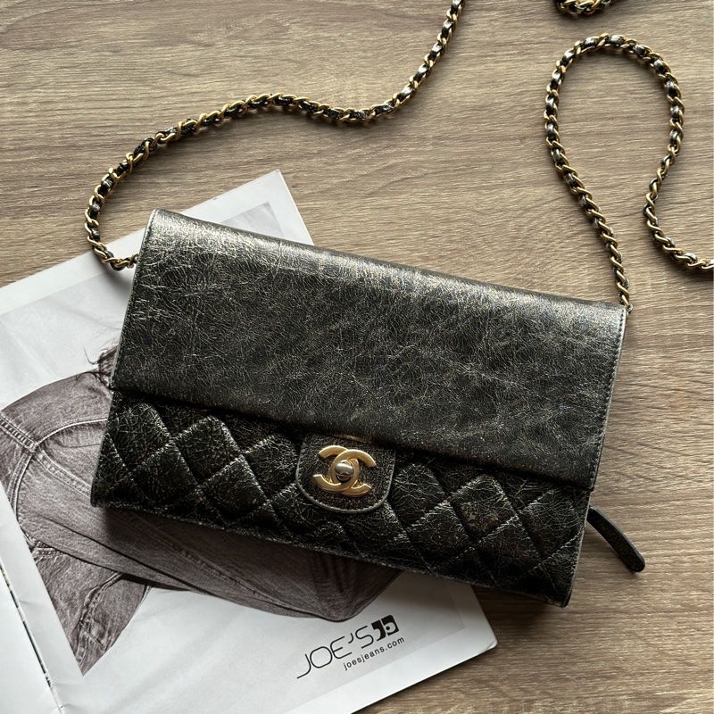 ‎˗ˏˋ 漫步巴黎鐵塔 º· 𓈒꙳ ‎˖ Chanel A91684 灰銀爆裂紋牛皮 金釦 大款 WOC 斜背包 晚宴包-0