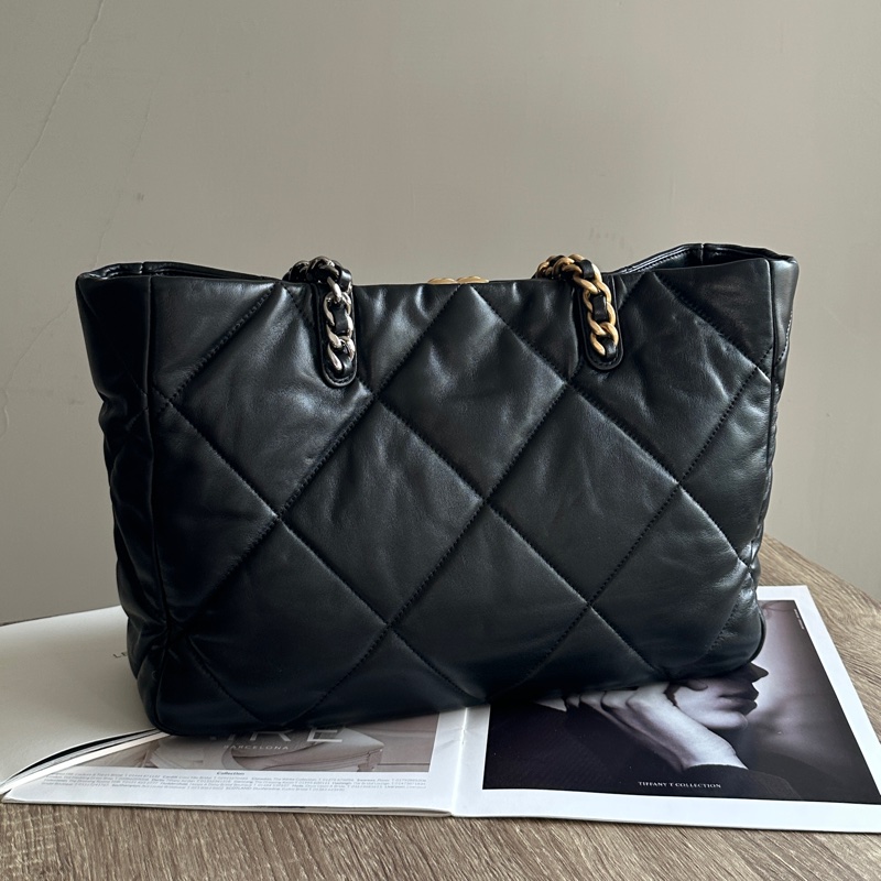 ‎˗ˏˋ 時髦教主 º· 𓈒꙳ ‎˖ Chanel AS3660 晶片 閒置未使用 稀有 限量 絕版 19系列 黑金 羊皮 托特包 肩背包 手提包（已售出）-3
