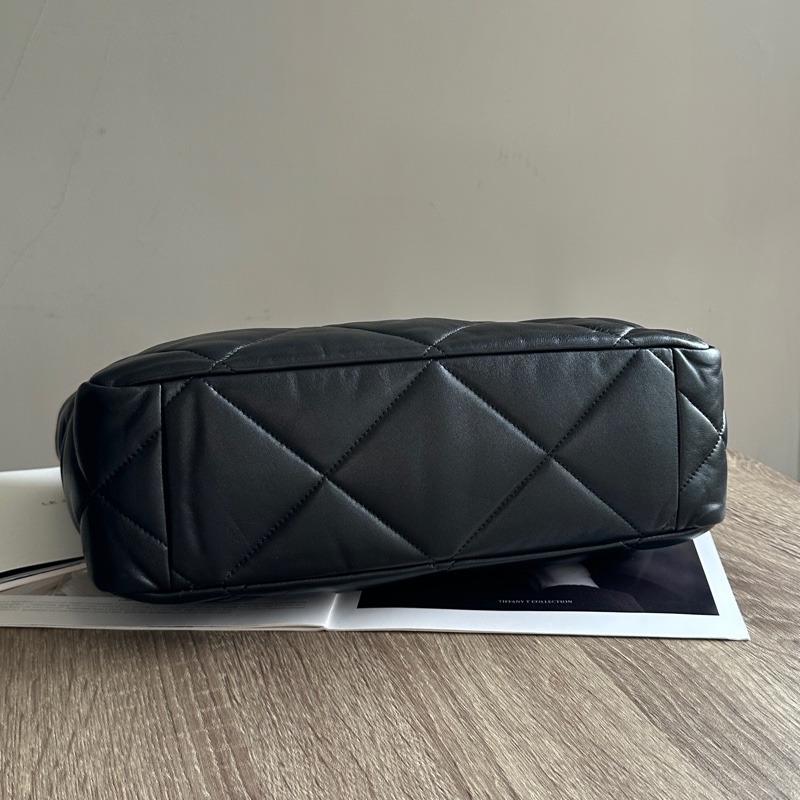 ‎˗ˏˋ 時髦教主 º· 𓈒꙳ ‎˖ Chanel AS3660 晶片 閒置未使用 稀有 限量 絕版 19系列 黑金 羊皮 托特包 肩背包 手提包（已售出）-5