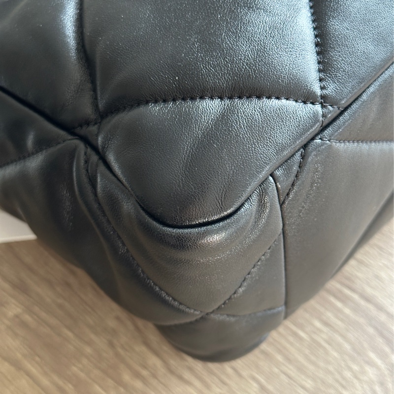 ‎˗ˏˋ 時髦教主 º· 𓈒꙳ ‎˖ Chanel AS3660 晶片 閒置未使用 稀有 限量 絕版 19系列 黑金 羊皮 托特包 肩背包 手提包（已售出）-8