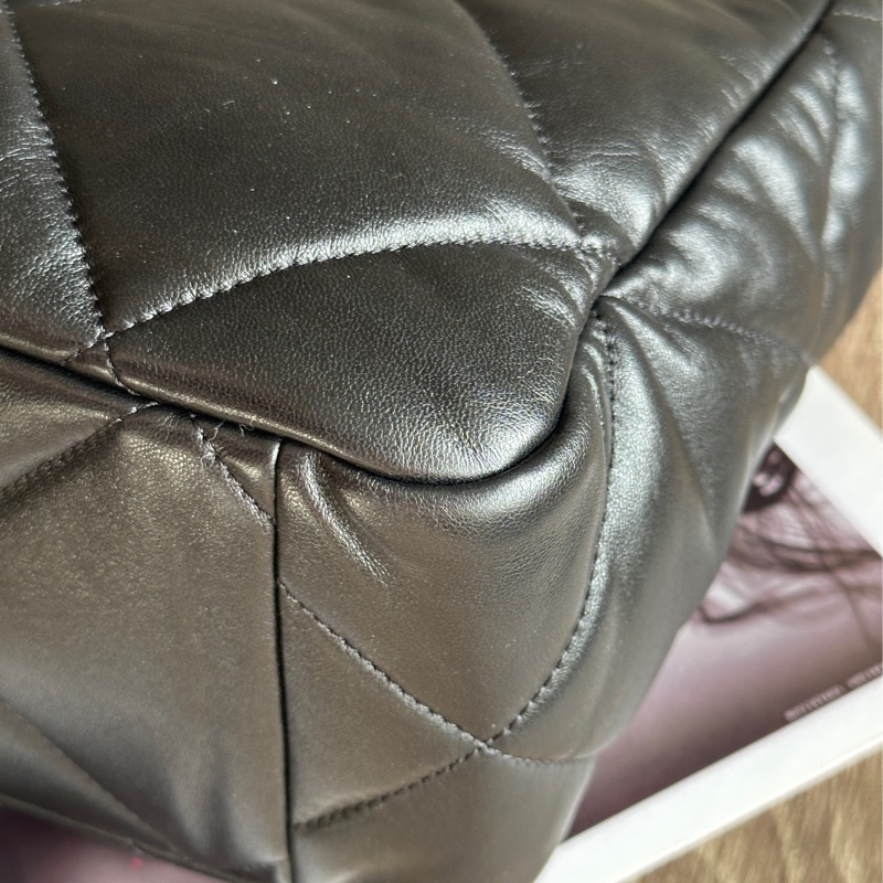 ‎˗ˏˋ 時髦教主 º· 𓈒꙳ ‎˖ Chanel AS3660 晶片 閒置未使用 稀有 限量 絕版 19系列 黑金 羊皮 托特包 肩背包 手提包（已售出）-9