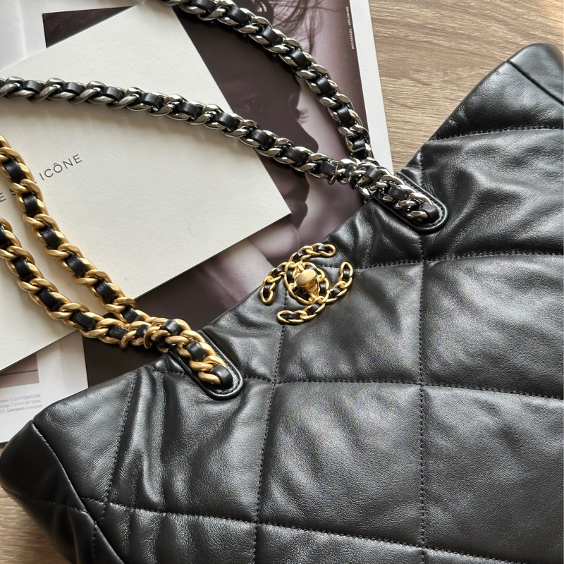 ‎˗ˏˋ 時髦教主 º· 𓈒꙳ ‎˖ Chanel AS3660 晶片 閒置未使用 稀有 限量 絕版 19系列 黑金 羊皮 托特包 肩背包 手提包（已售出）-10