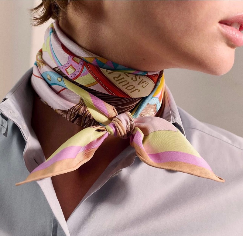 Hermes 愛馬仕 狗狗選角日 70cm 絲巾Beige Doré / Rose / Turquoise全新-1