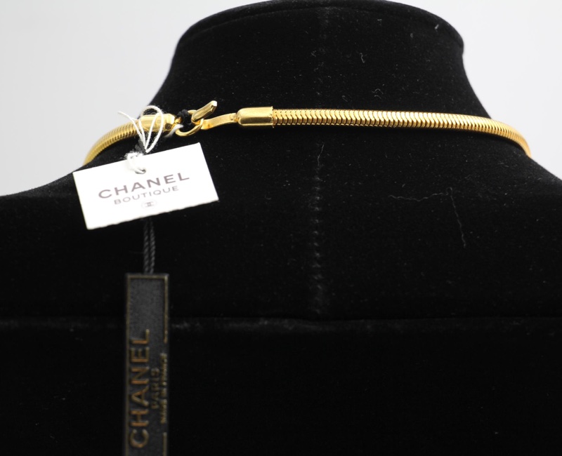 Chanel Vintage 97P琉璃藍色山茶花吊墜項鏈-11