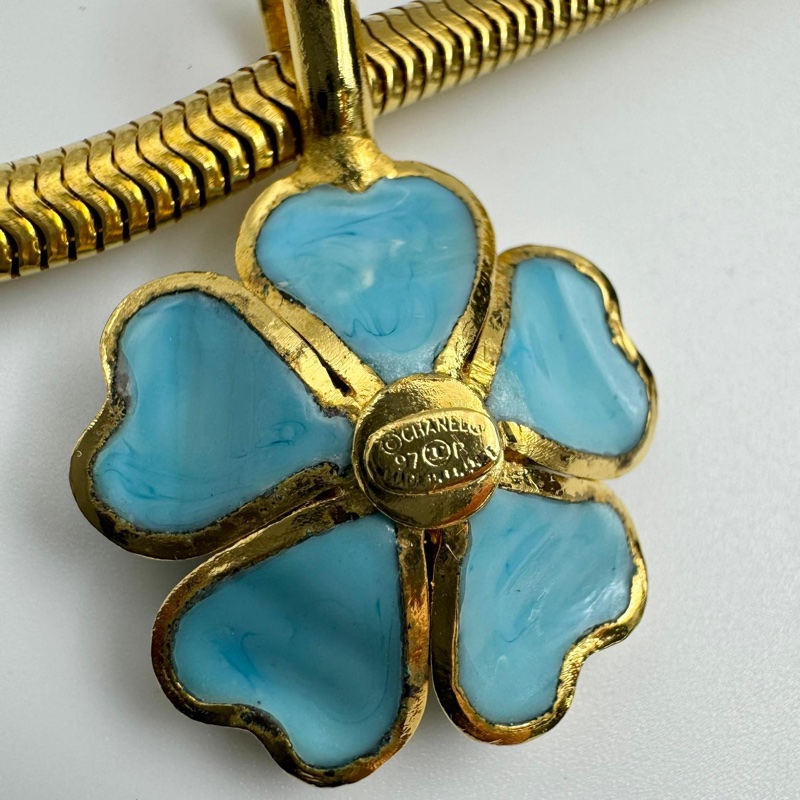 Chanel Vintage 97P琉璃藍色山茶花吊墜項鏈-14