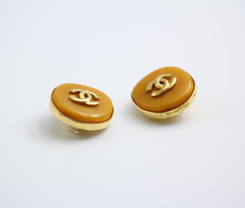 Chanel Vintage 98P仿蜜蠟焦糖色CC logo耳夾-6