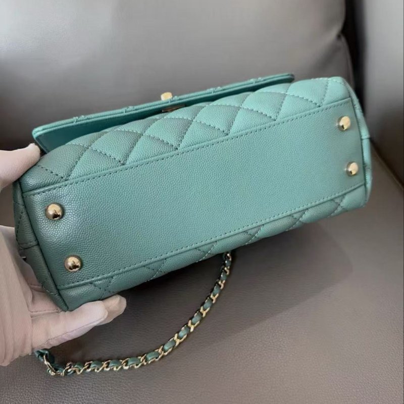 Chanel coco handle小號綠色金扣 荔枝牛皮芯片款 98新 配件塵袋-4