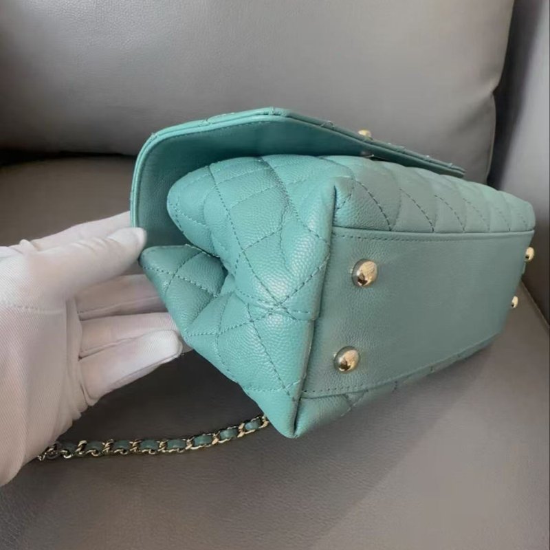 Chanel coco handle小號綠色金扣 荔枝牛皮芯片款 98新 配件塵袋-5