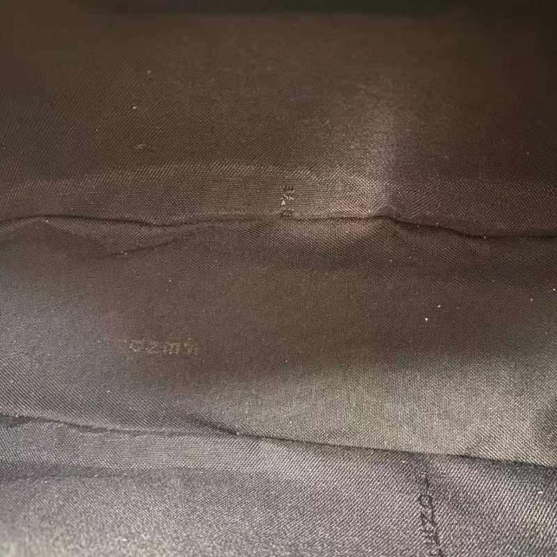 FENDI Baguette 黑色相機包18.5 x 7 x 13 99新 配件塵袋-4