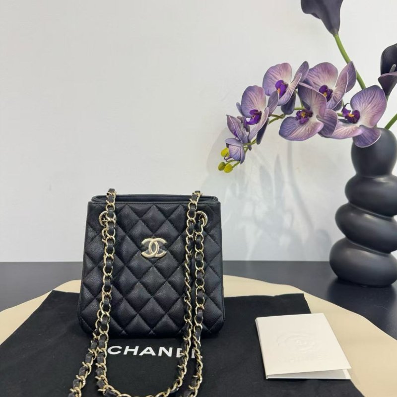 Chanel 23p黑金荔枝皮mini tote包 芯片款16*15 99新配件塵袋購證-3