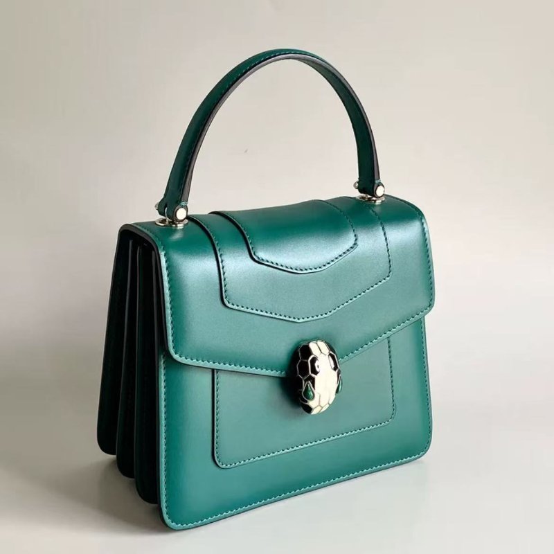 bvlgari 祖母綠蛇頭包風琴包 serpenti forever經典手提鍊條包18*15*9.5cm,99新 配件塵袋盒子-2