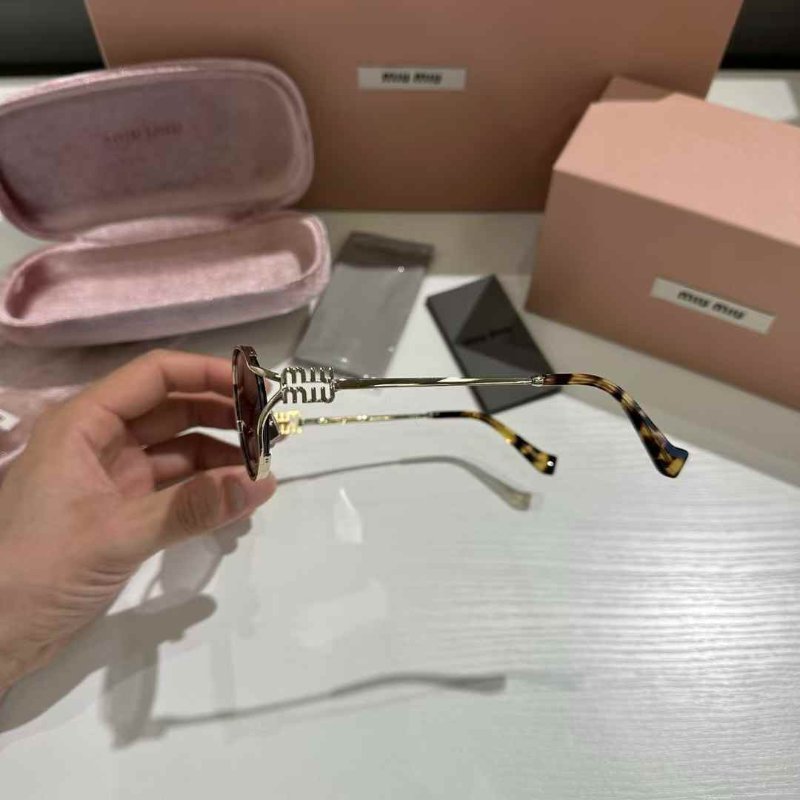 ✨Miumiu🧡新款MU 52YS 太陽眼鏡 全新全配-2