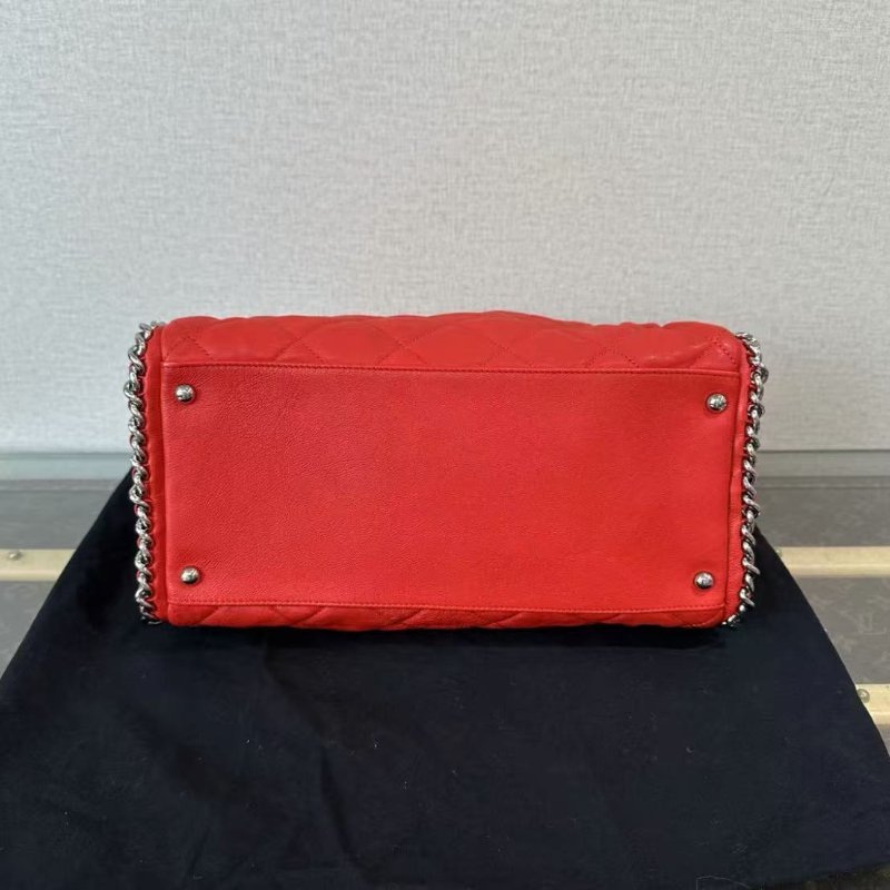 Chanel 紅銀滾邊hobo機場鍊條包 30*20*15 98新 配件塵袋-3