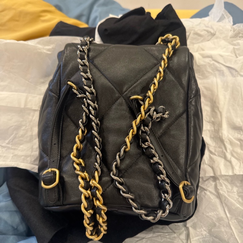 香奈兒19後背包-1