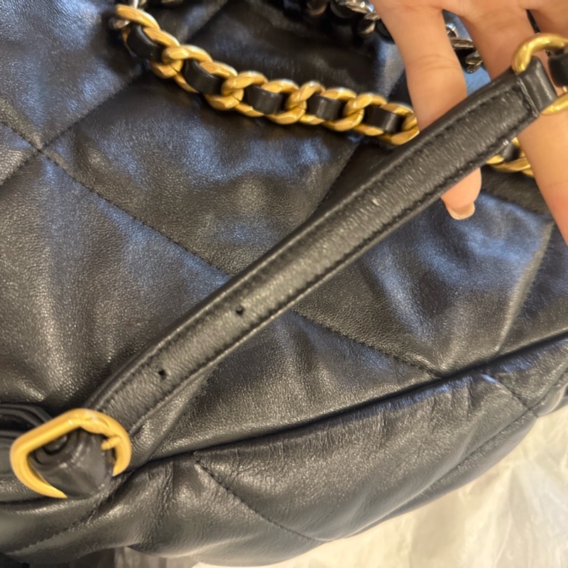 香奈兒19後背包-5